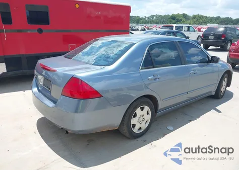 2007 Honda Accord 2.4 Lx z USA, uszkodzony, nr VIN 1HGCM56447A164995